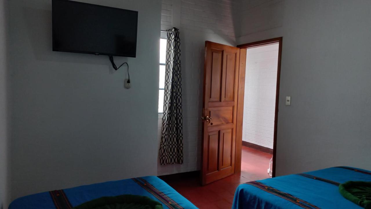 Hospedaje El Viajero Antigua Ll Ngoại thất bức ảnh