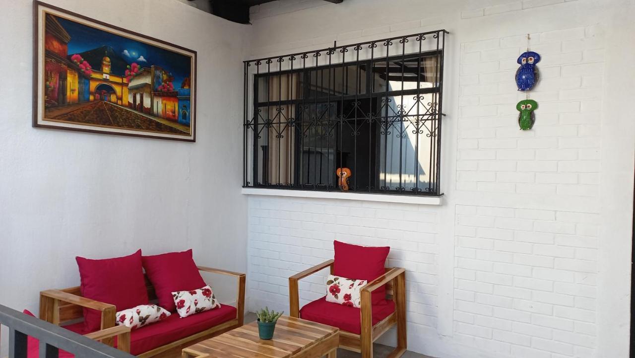 Hospedaje El Viajero Antigua Ll Ngoại thất bức ảnh