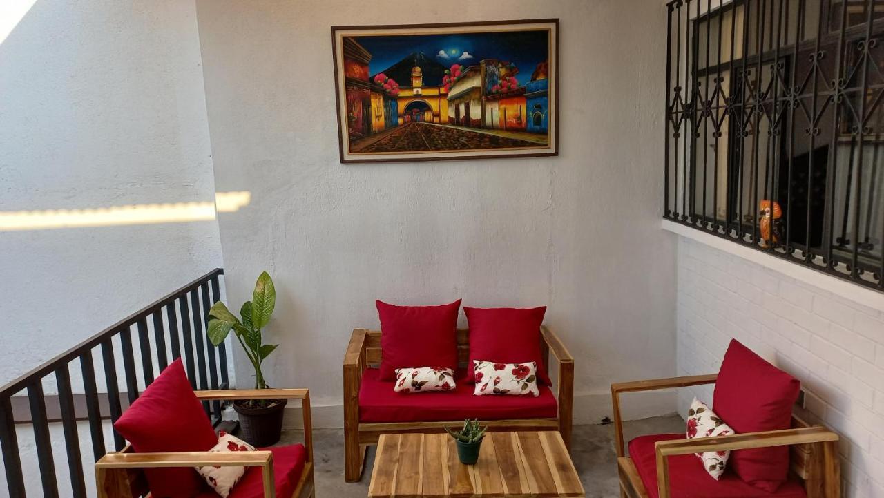 Hospedaje El Viajero Antigua Ll Ngoại thất bức ảnh